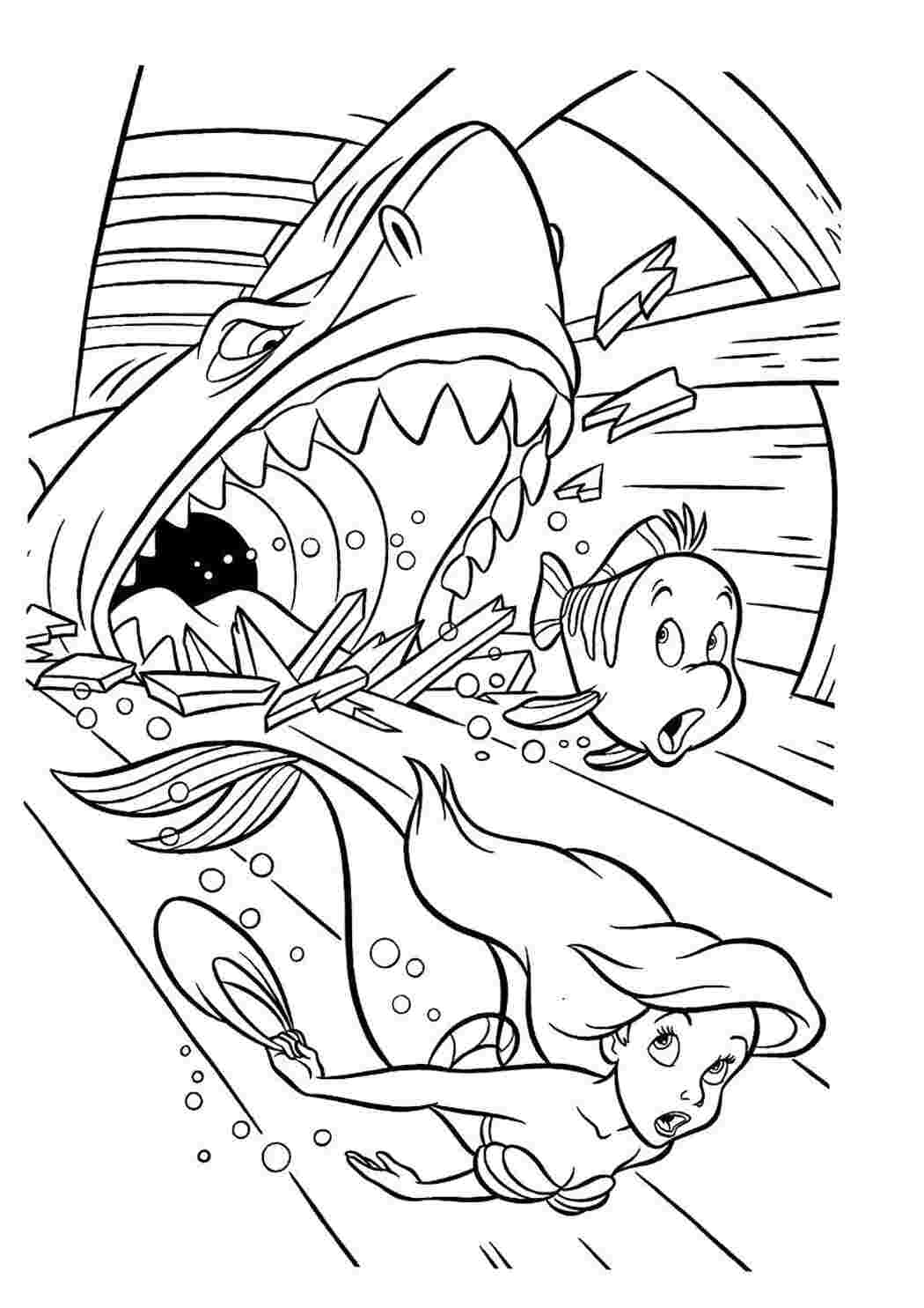 Раскраски Ариэль и Флаундер удирают от акулы Ариэль Ариэль
