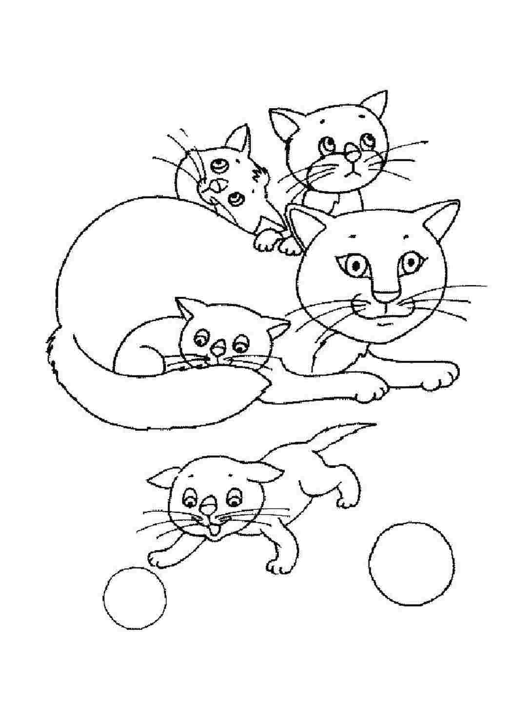 Раскраска Котята любят матерей-кошек