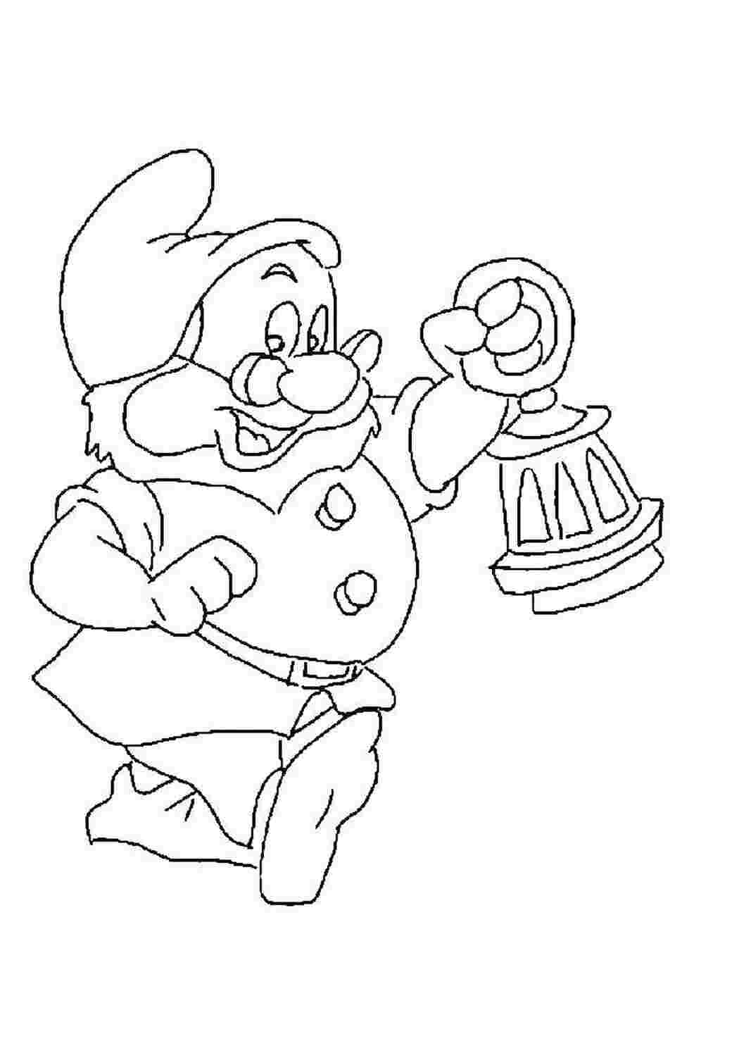 гномы из белоснежки раскраска. раскраски семь гномов дисней. гном раскраска для детей. гномы для вырезания из бумаги распечатать. гномы для вырезания из бумаги распечатать.