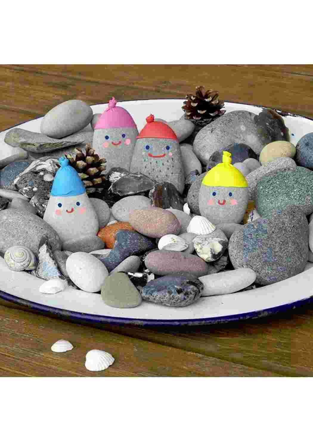 Раскраска Поделки из круглых камней. Мордочки